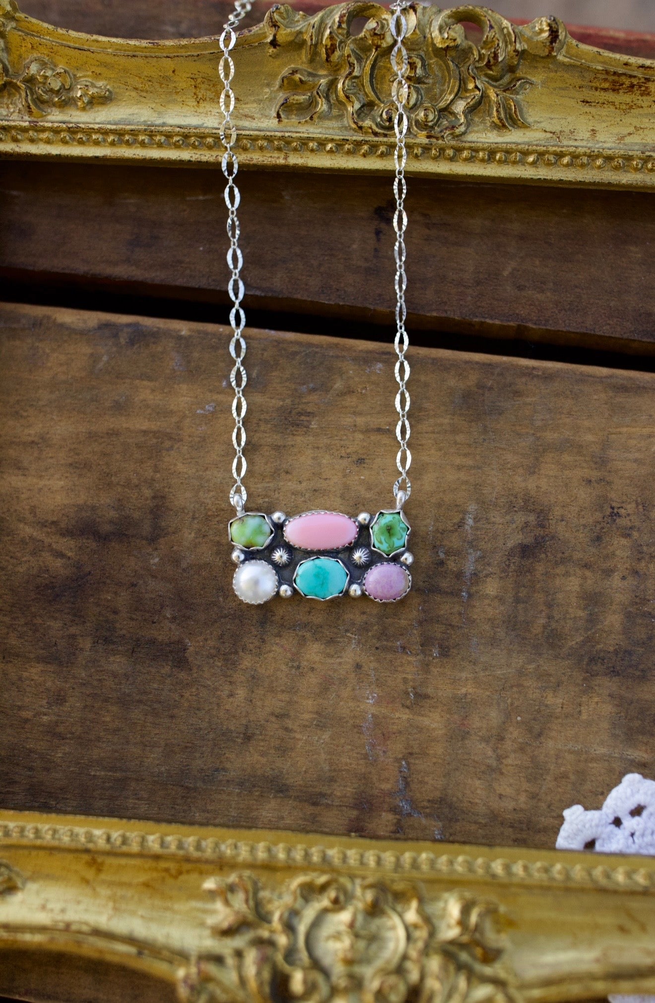 Colorful bar necklace